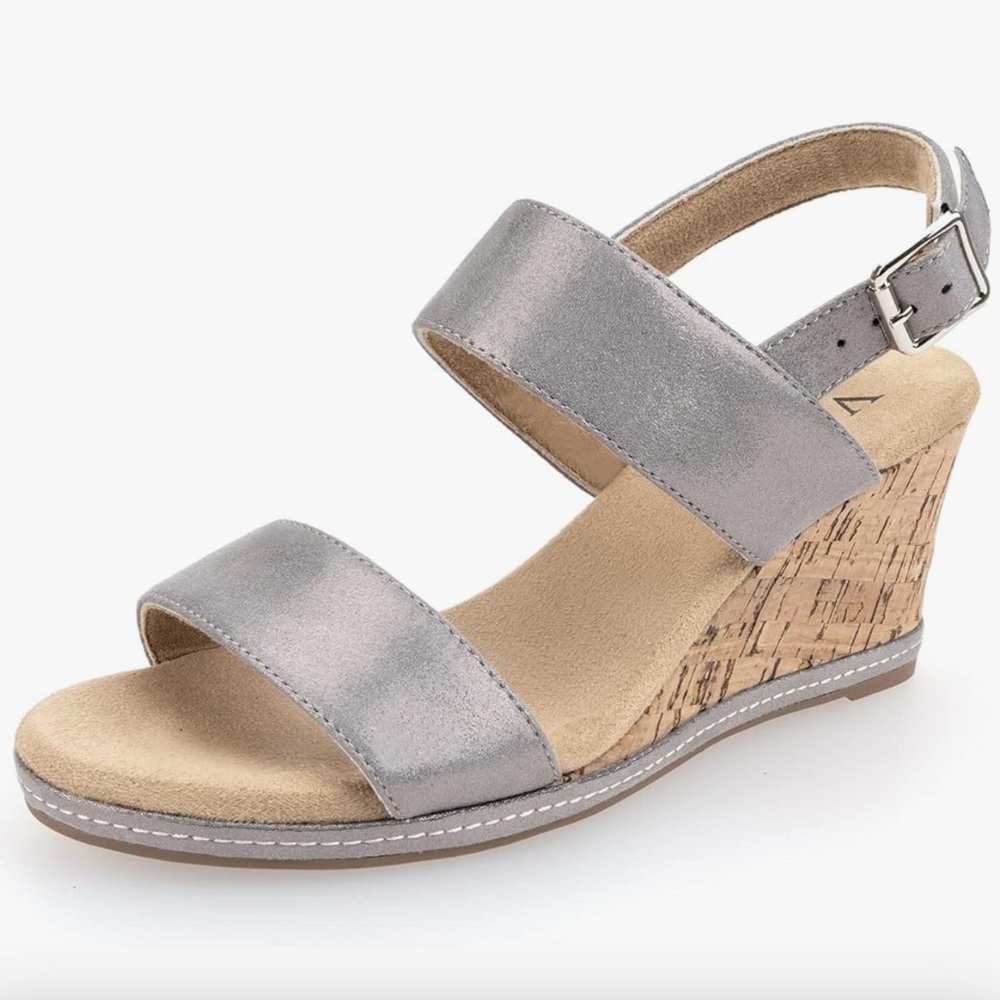 VJH Confort • EUC • Women's Pewter Wedge Sandals • Size 9 • Very comfortable